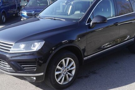 VW Touareg 214.635 km 18.490 &euro; Haßfurt 97437