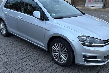 VW Golf 87.000 km 9.800 &euro; Mainz 55120
