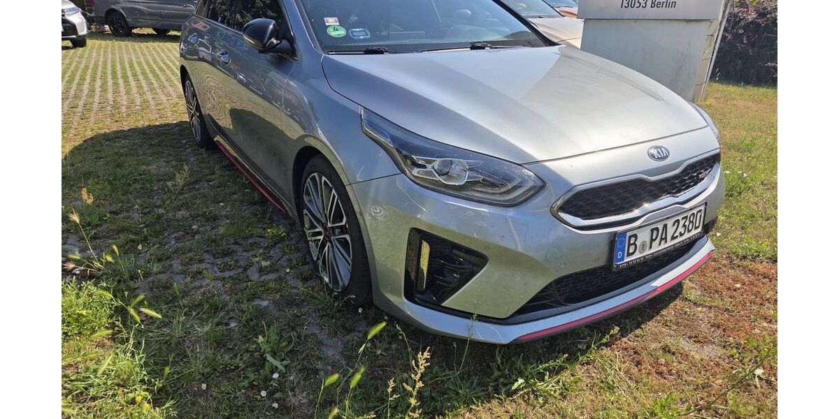 Kia pro ceed / ProCeed 58.000 km 16.800 &euro; Berlin 13053