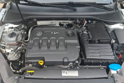 VW Passat 207.375 km 8.900 € Viereth-Trunstadt 96191