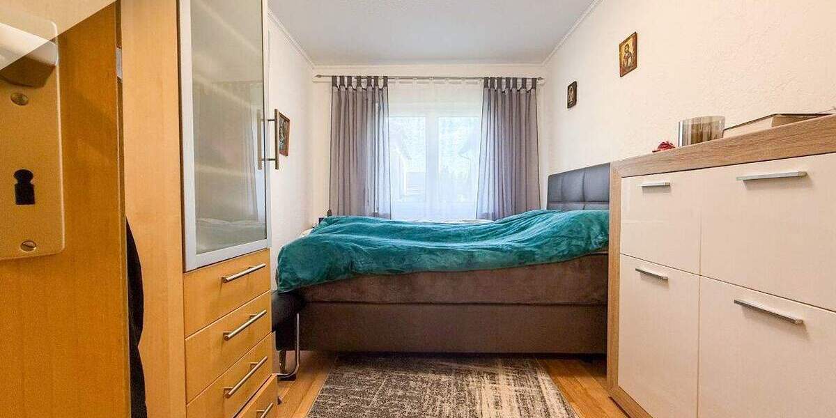 FAMILIENFREUNDLICH: Erdgeschosswohnung mit Terrasse in Wiesental 3 zimmer