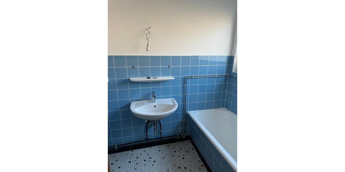 Erdgeschoßwohnung Bad Mergentheim - 3.5 Zimmer, 86 m&sup2;, 650&euro; | Angebot:26335056