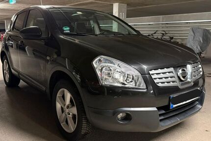 Nissan Qashqai 190.664 km 5.249 &euro; Hamburg 22159