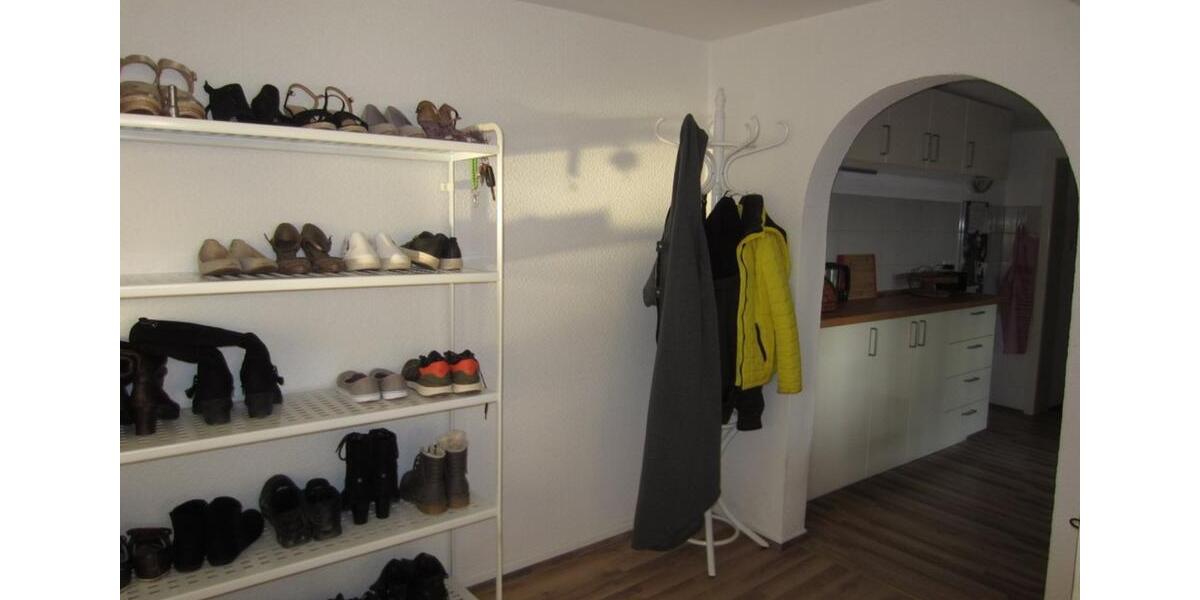 Gemütliche DHH mit 3 ZKB und Stellplatz in Bad Schwalbach-OT 3 zimmer