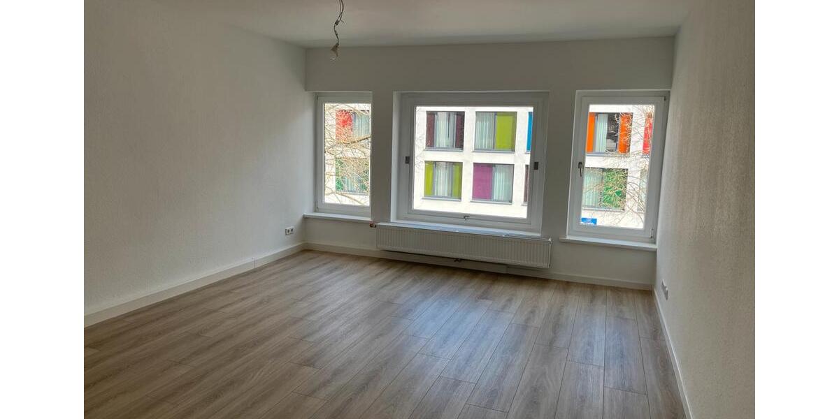Etagenwohnung Hildesheim - 3 Zimmer, 75 m&sup2;, 700&euro; | Angebot:26386055