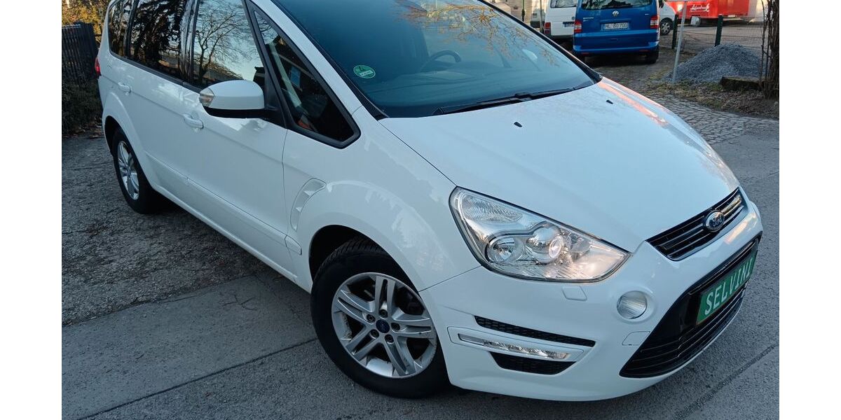 Ford S-Max 205.000 km 6.200 &euro; Berlin - Schöneberg 10781