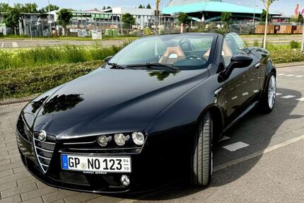 Alfa Romeo Spider 141.000 km 11.995 &euro; Eislingen 73054