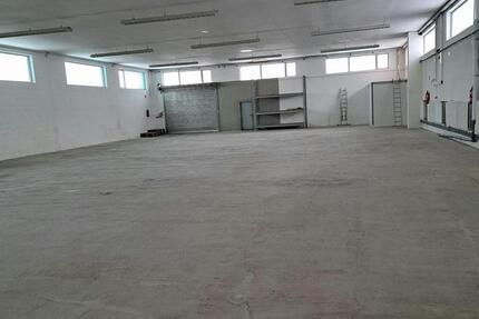 Lagerhalle in Wetzlar-Steindorf zimmer