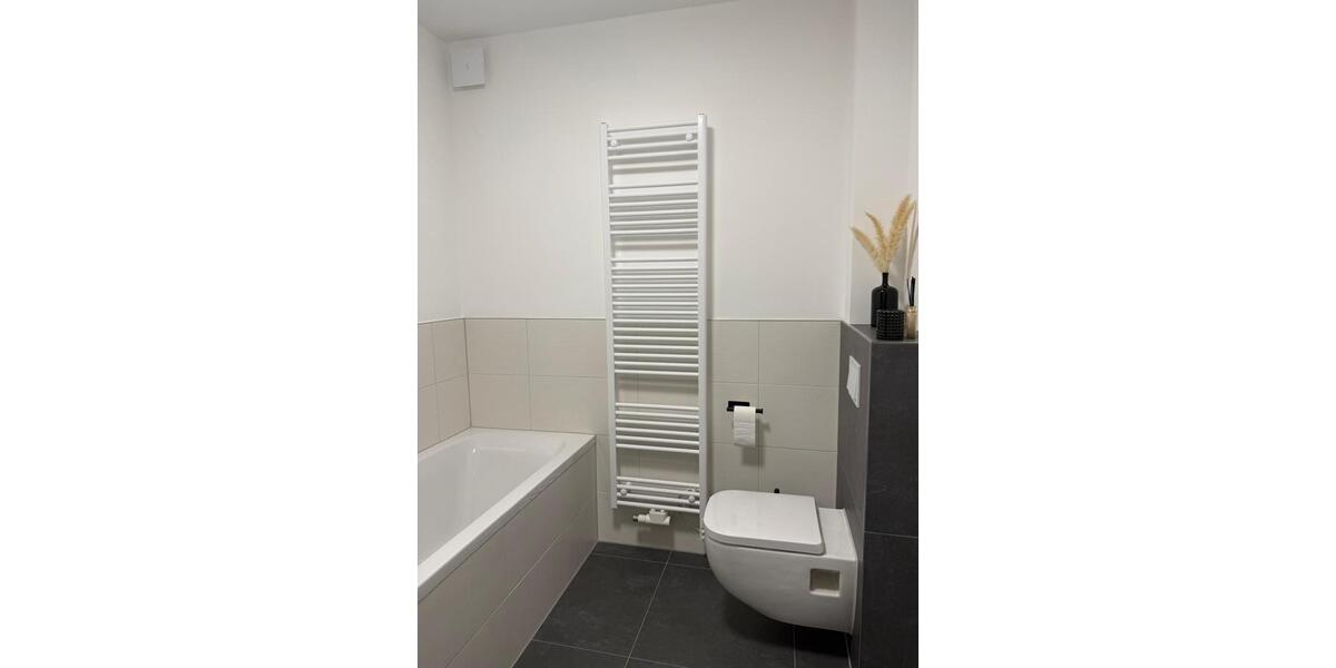 Etagenwohnung Ludwigslust - 4 Zimmer, 105 m&sup2;, 1.100&euro; | Angebot:25966505