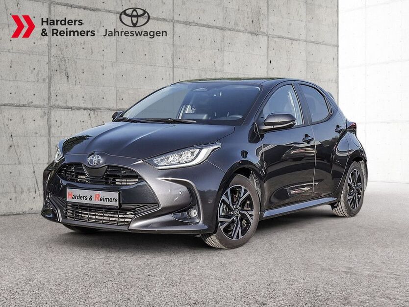 Toyota Yaris 15.046 km 23.880 € Itzehoe 25524