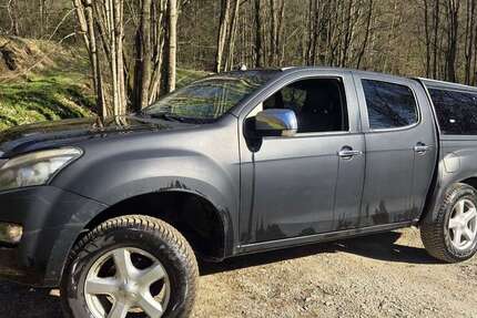 Isuzu D-Max 222.000 km 12.000 € Deggendorf 94469
