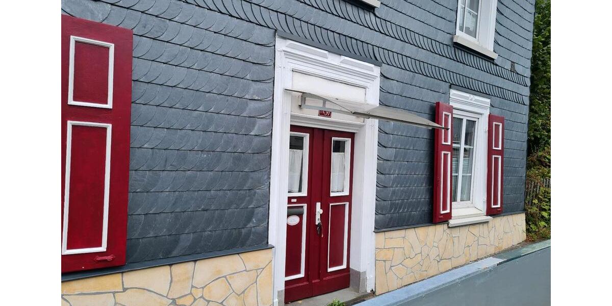 Mehrfamilienhaus, Wohnhaus Wuppertal Gemarkung Ronsdorf - 8 Zimmer, 220 m&sup2;, 450.000&euro; | Angebot:25761667