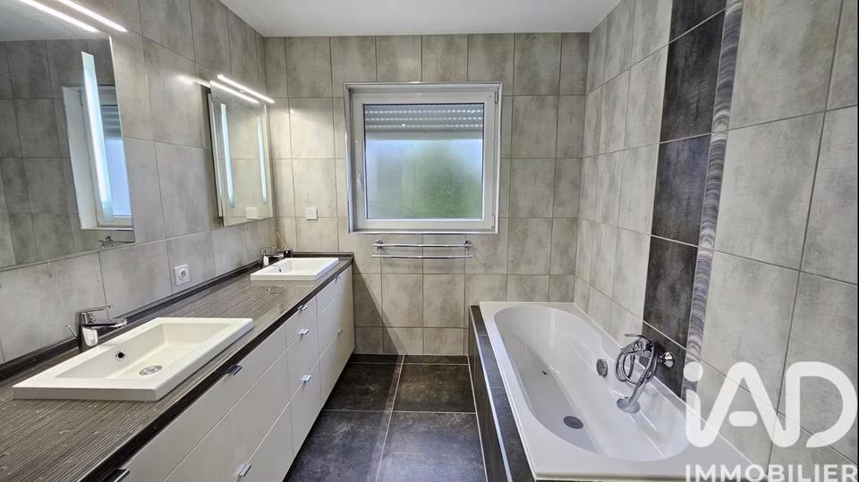 Einfamilienhaus Saarlouis - 6 Zimmer, 160 m&sup2;, 330.000&euro; | Angebot:26338923