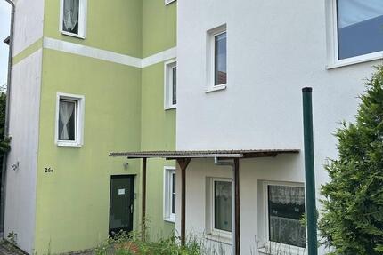 ruhige Ergeschosswohnung mit Duschbad zimmer