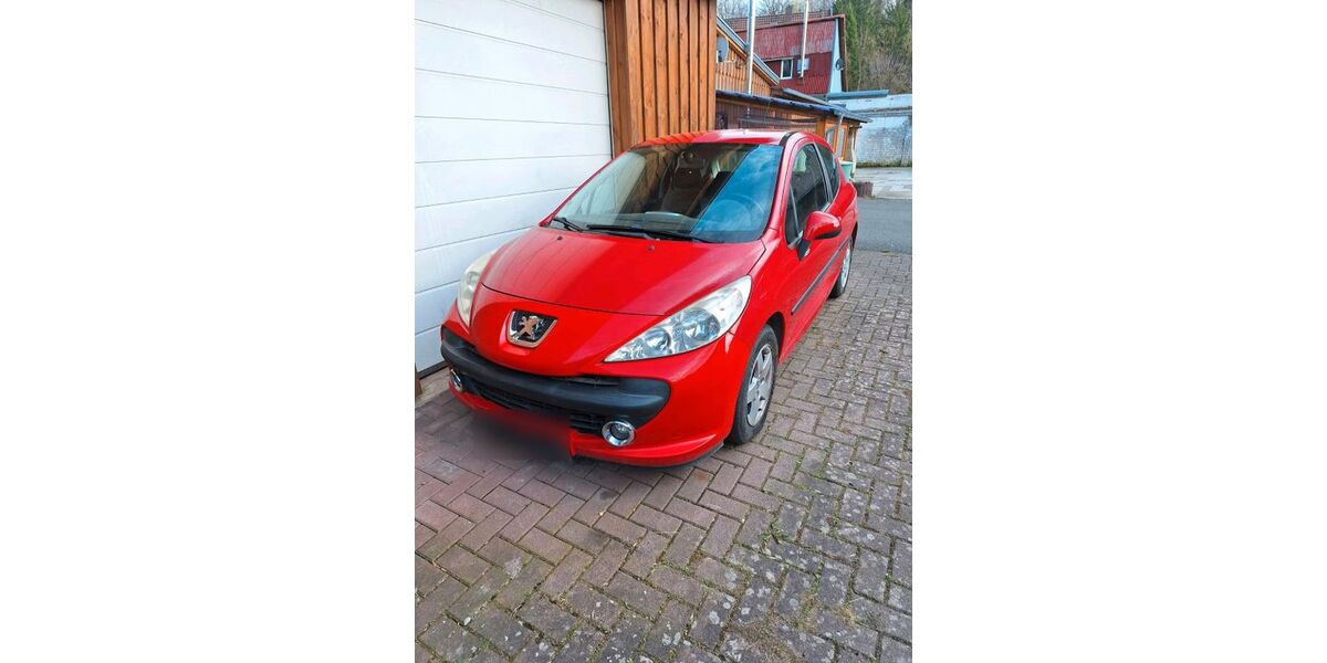 Peugeot 207 60.000 km 1.999 &euro; Osterode 37520
