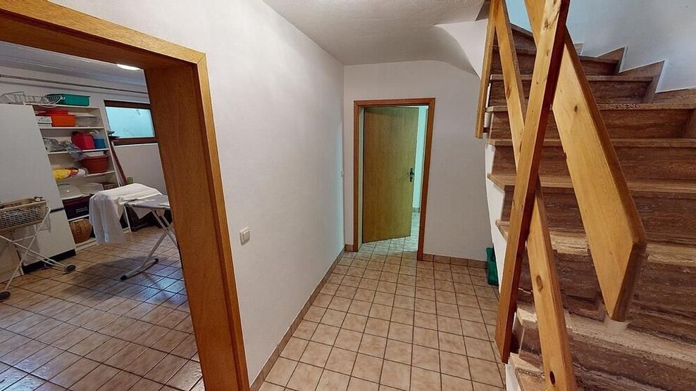 Modernes und renoviertes Zweifamilienhaus Mehrfamilienhaus in Otterfing