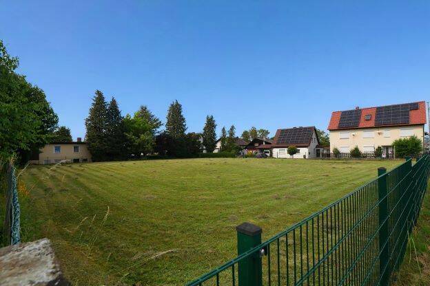 Grundstück Weidhausen - 100.000&euro; | Angebot:24136997