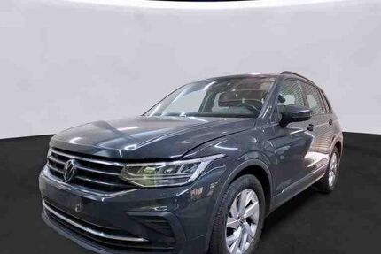 VW Tiguan 95.901 km 26.450 € Goslar 38642