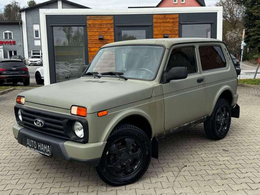 Lada Taiga 64.990 km 10.990 € Oebisfelde-Weferlingen 39356