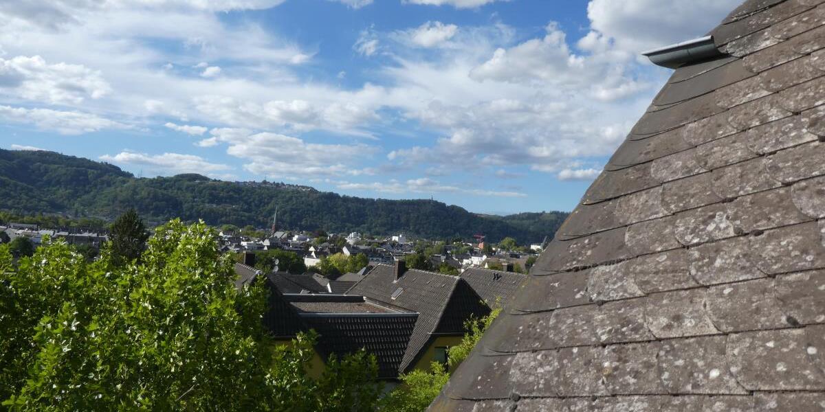 Panoramablick - Schöne Dachgeschoßwohnung mit Balkon+ Dachterrasse Trier-Süd - Dachgeschoßwohnung Trier Kürenz | Angebot:27429233