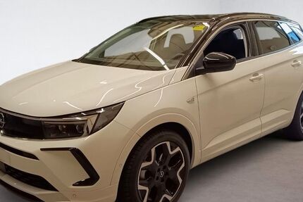 Opel Grandland (X) 14.770 km 25.980 &euro; Eckernförde 24340