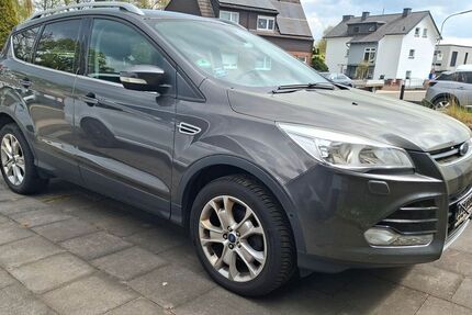 Ford Kuga 132.000 km 7.900 &euro; Grafschaft 53501