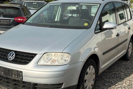 VW Touran 313.000 km 600 &euro; Kassel 34123