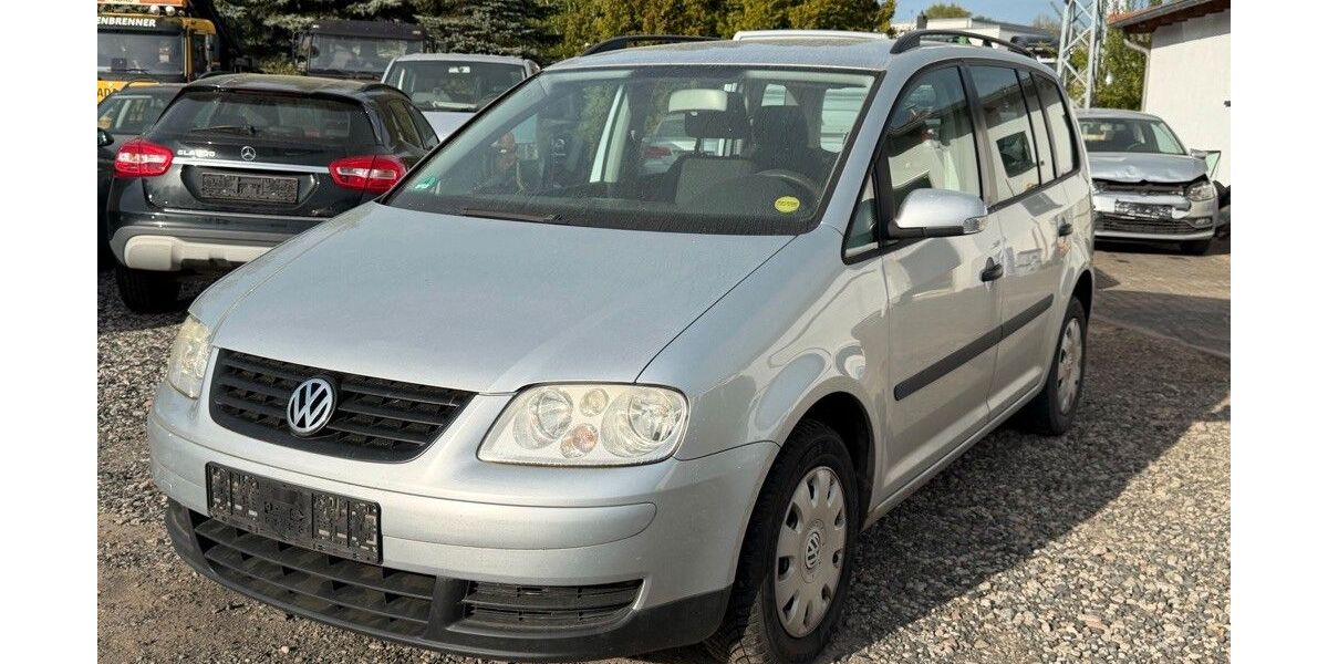 VW Touran 313.000 km 600 &euro; Kassel 34123