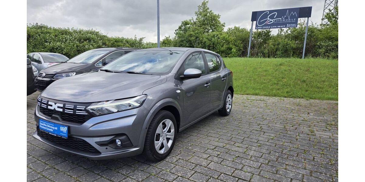 Dacia Sandero 7.840 km 15.990 &euro; Limburg 65553