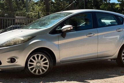 Ford Fiesta 78.805 km 3.999 &euro; Duisburg 47137