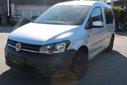 VW Caddy 81.000 km 11.890 &euro; Rüsselsheim 65428