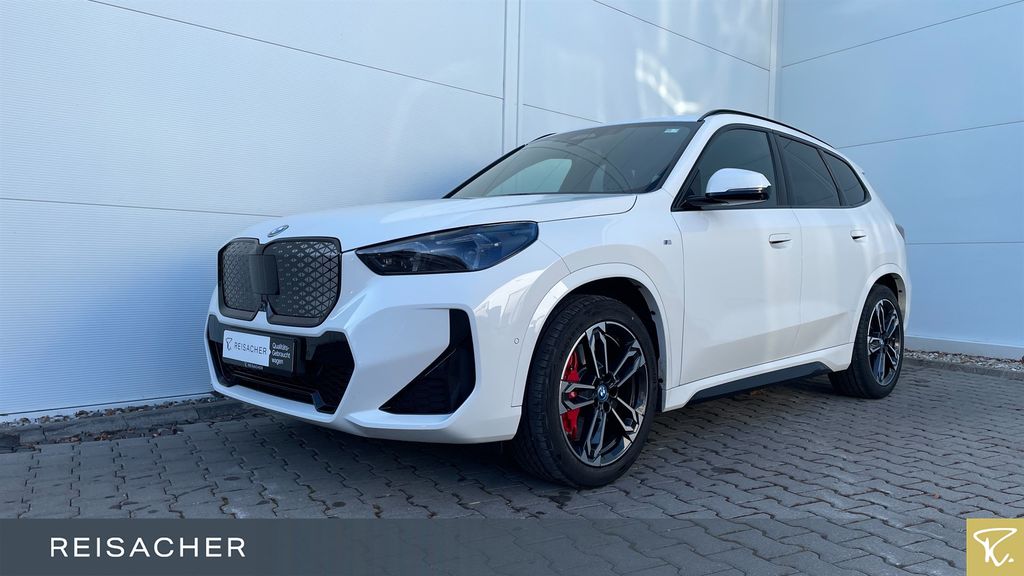 BMW iX1 12.799 km 47.749 &euro; Landsberg am Lech 86899