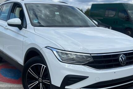 VW Tiguan 176.123 km 18.000 &euro; Mittenwalde 15749