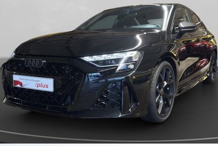 Audi RS3 11.813 km 63.990 &euro; Köln 50968