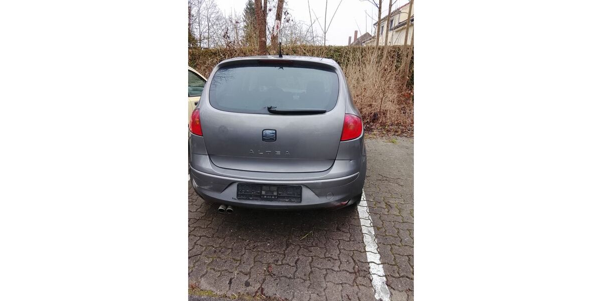Seat Altea 350.000 km 900 &euro; Stockelsdorf 23612