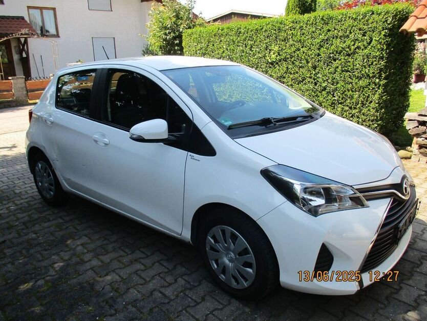 Yaris