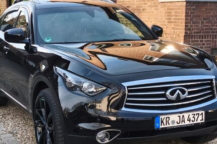 INFINITI QX70 94.000 km 22.998 &euro; Krefeld 47804