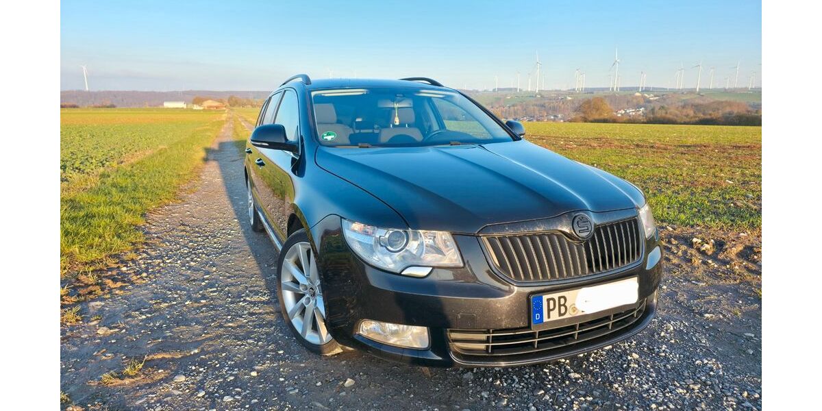 Skoda Superb 176.000 km 9.750 € Paderborn 33102