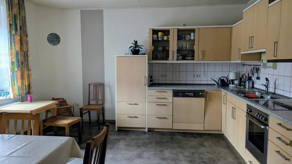 Bauernhaus, Landhaus Rotenburg an der Fulda - 7.5 Zimmer, 172 m&sup2;, 237.000&euro; | Angebot:26605204