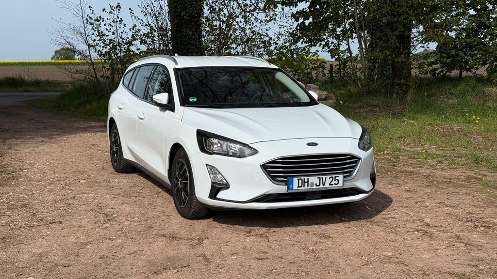 Ford Focus 135.682 km 9.600 &euro; Bassum 27211