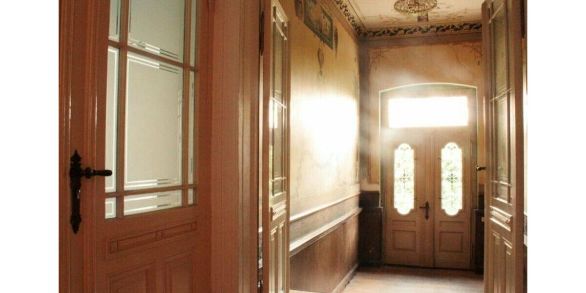 Villa Bad Freienwalde (Oder) - 12 Zimmer, 368 m&sup2;, 995.000&euro; | Angebot:26876952