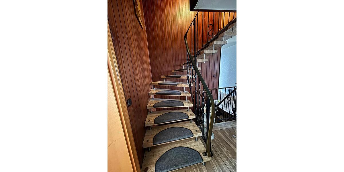 Einfamilienhaus Hameln Kernstadt - 8 Zimmer, 216 m&sup2;, 1.890&euro; | Angebot:26056469