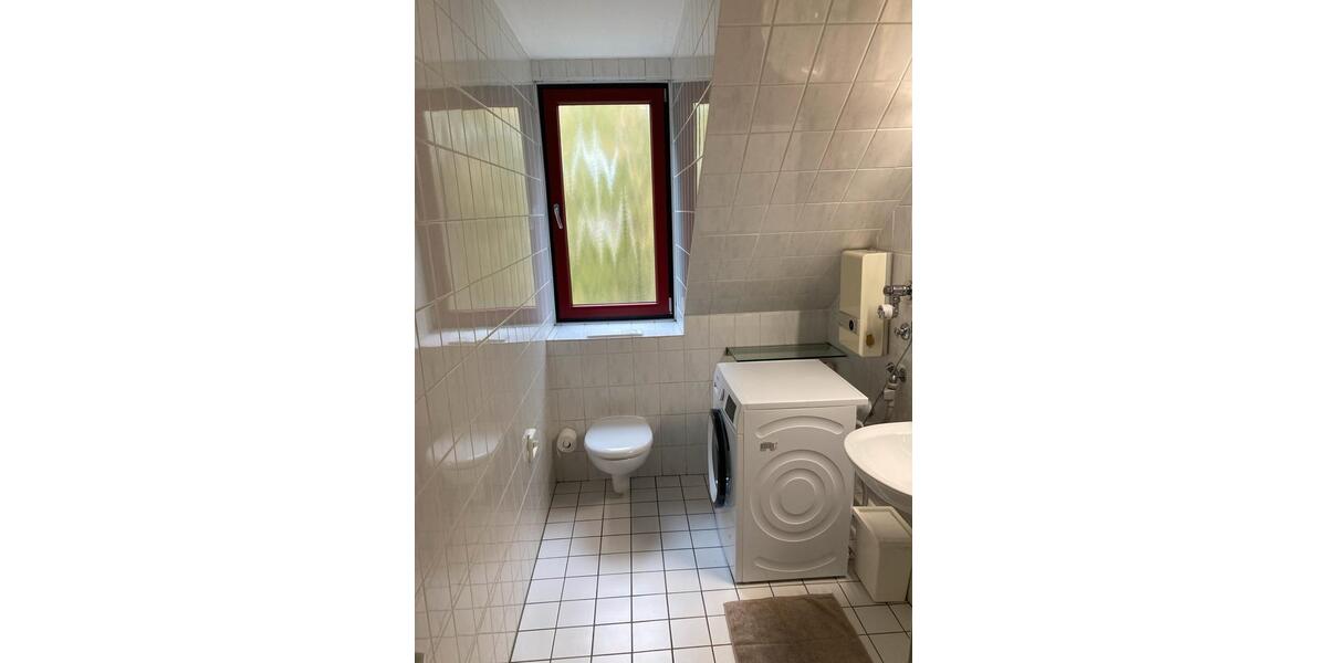 Dachgeschoßwohnung Lübeck Sankt Jürgen - 2 Zimmer, 50 m&sup2;, 1.300&euro; | Angebot:25432293