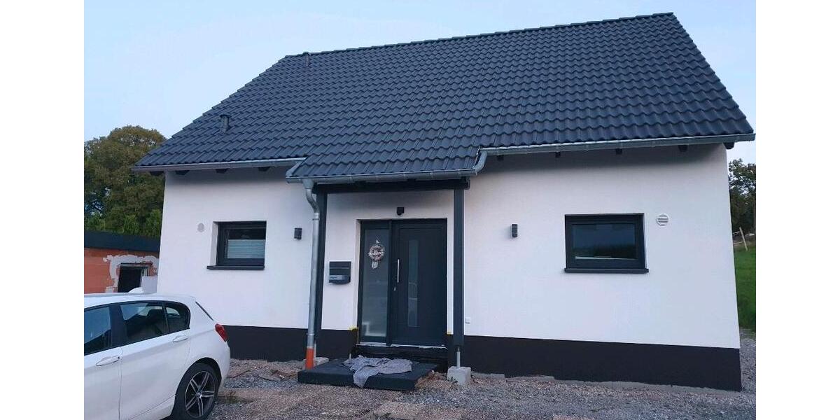 Einfamilienhaus Vöhl - 4 Zimmer, 124 m&sup2;, 450.000&euro; | Angebot:27133642