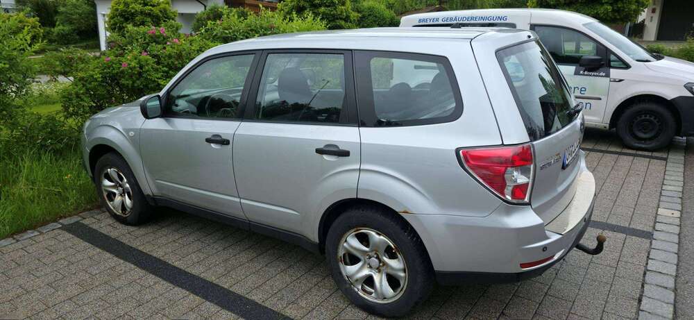 Subaru Forester 284.937 km 2.300 &euro; Buchenberg b. Kempten 87474