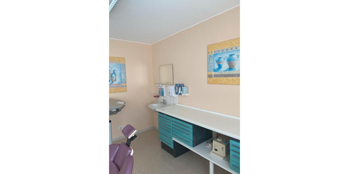 Attraktive Praxisräume zu vermieten-ideal für Zahnärzte zimmer