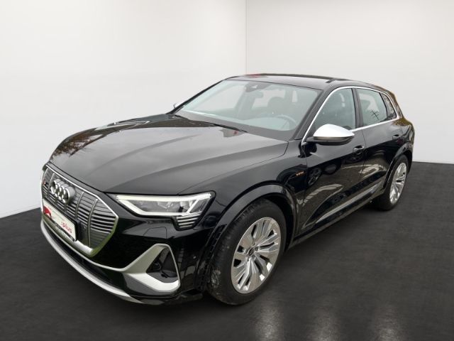 Audi e-tron 32.575 km 38.990 &euro; Waldshut-Tiengen 79761
