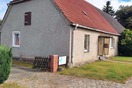Haus Stavenhagen - 3 Zimmer, 80 m&sup2;, 60.000&euro; | Angebot:27190318