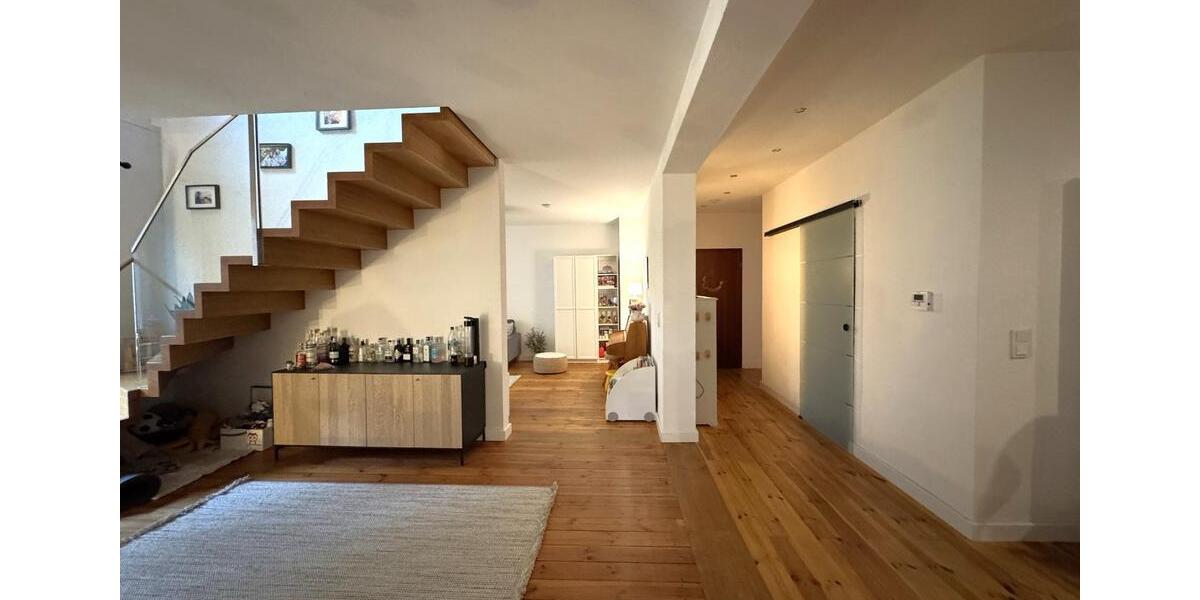 5 Zimmer Maisonette Wohnung im Frauenland 5 zimmer