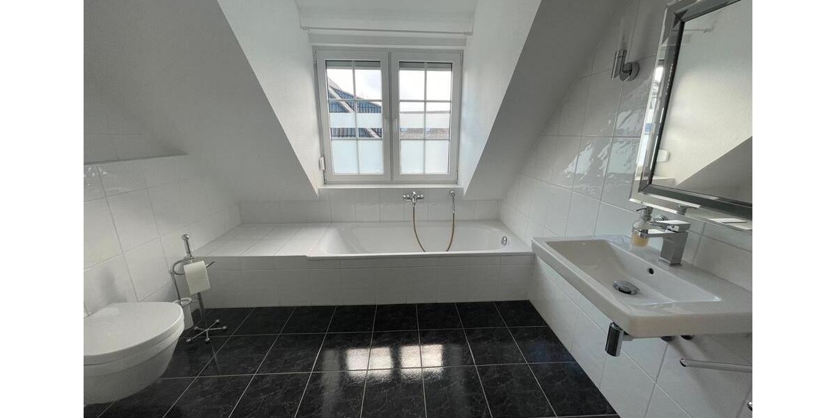 Doppelhaushälfte Weyhe - 4 Zimmer, 120 m&sup2;, 1.450&euro; | Angebot:26087240